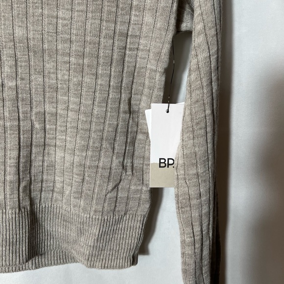 NWT BP. Reagan Rib Crop Sweater in Grey Heather - Picture 4 of 4